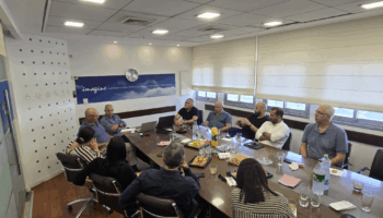 התעשייה בנאות חובב לא עוצרת!